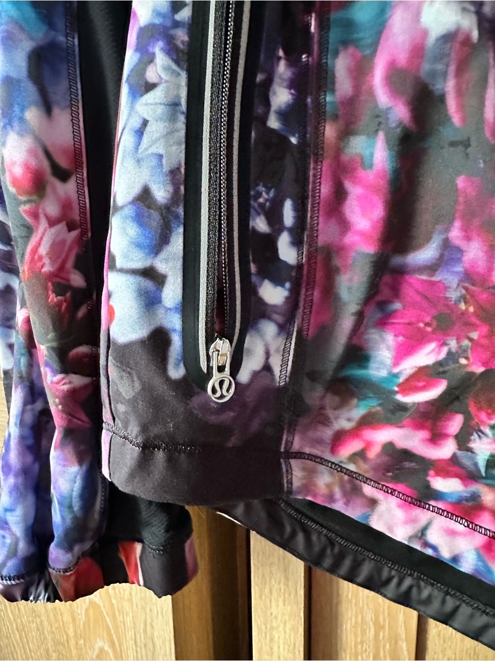 Lululemon Athletica Black Floral Active Hooded Jacket - Picture 5 of 8